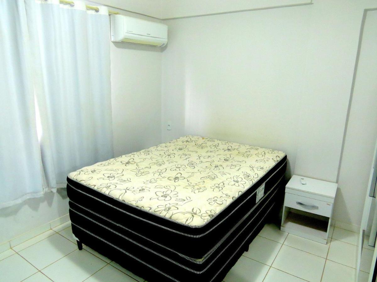 Lagoa Flat Service - Apartamentos Para Temporada Caldas Novas Eksteriør billede